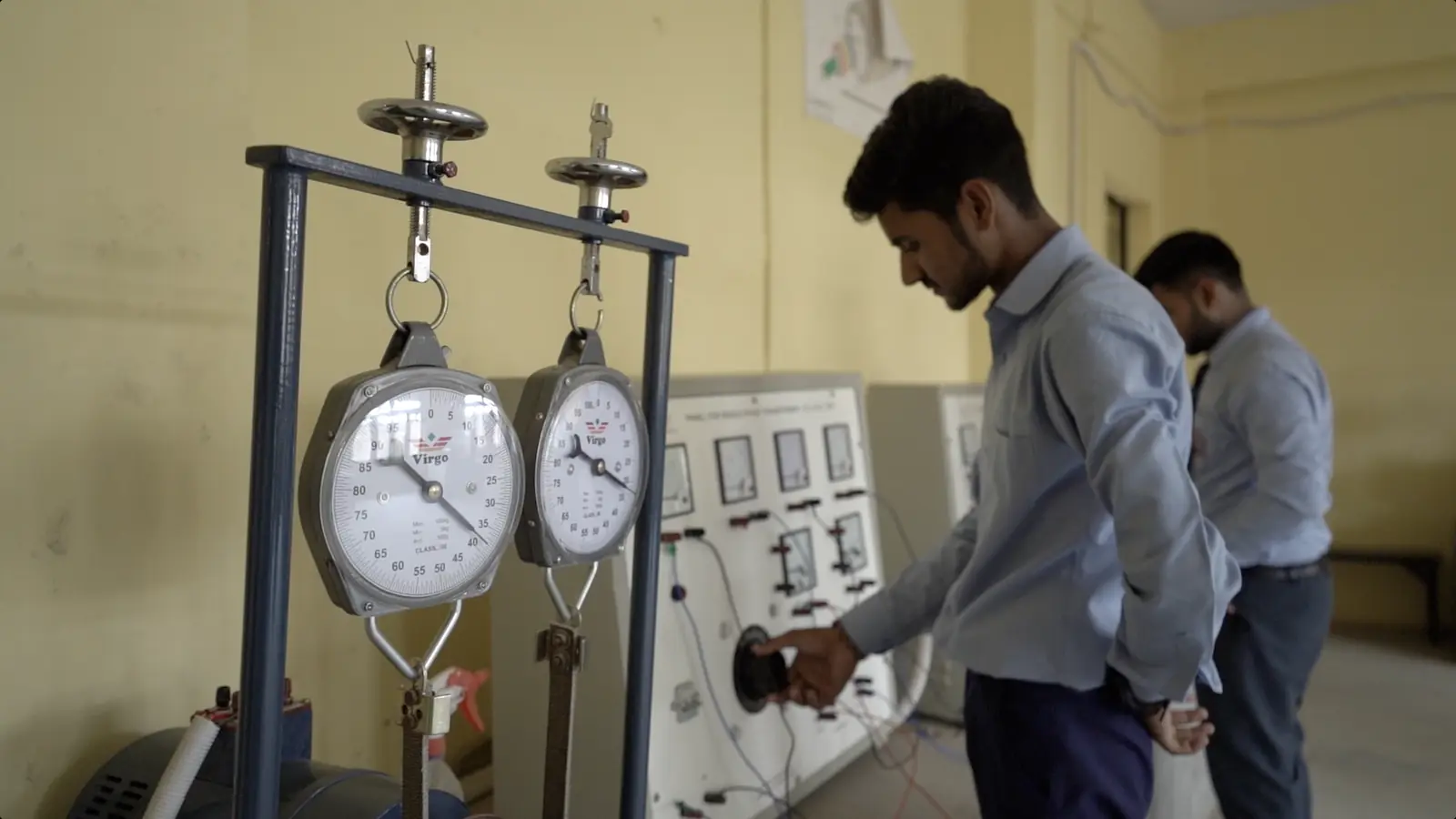 Engineering Labs - Polytechnic Electric Machine Lab
