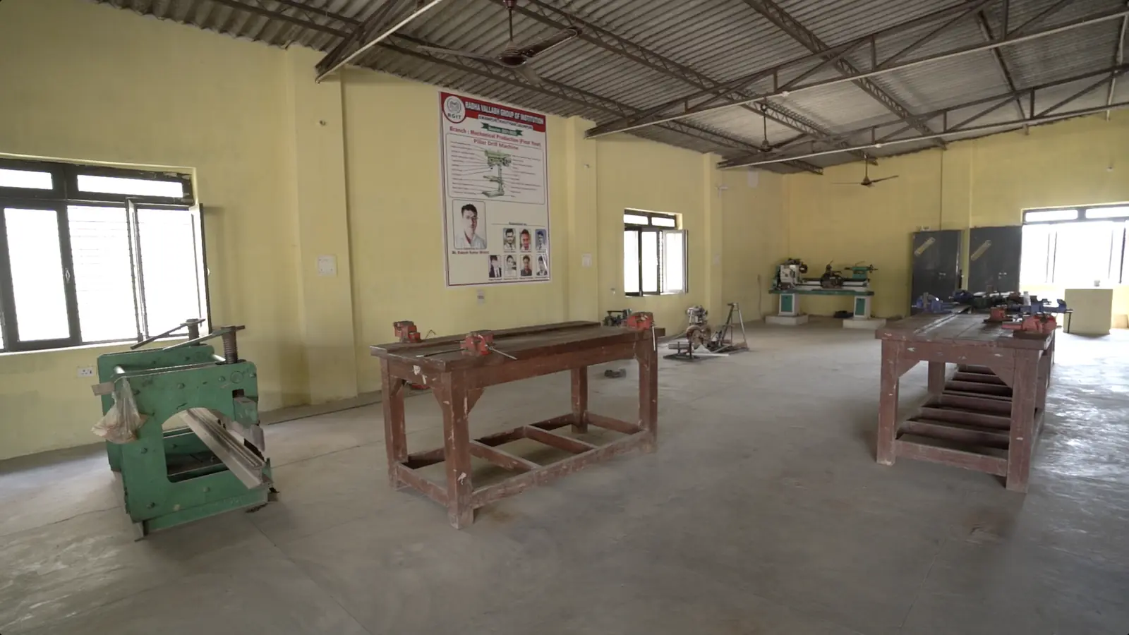 Engineering Labs - Polytechnic Workshop